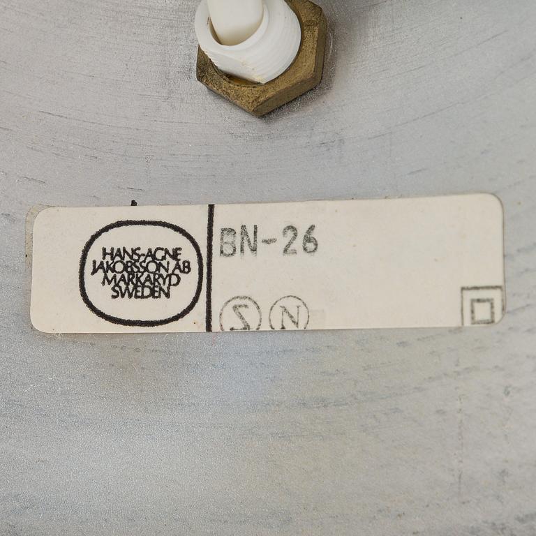 Hans-Agne Jakobsson, bordslampor, ett par, modell BN-26 Markaryd 1900-talets slut.