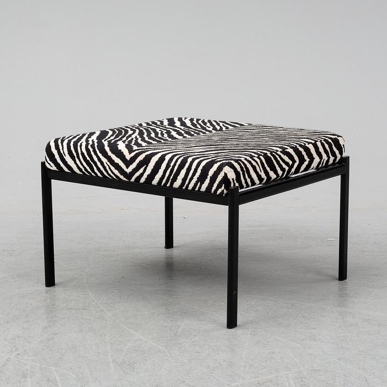 A 'Kiki' bench by Ilmari Tapiovaraa for Artek, designed 1960.