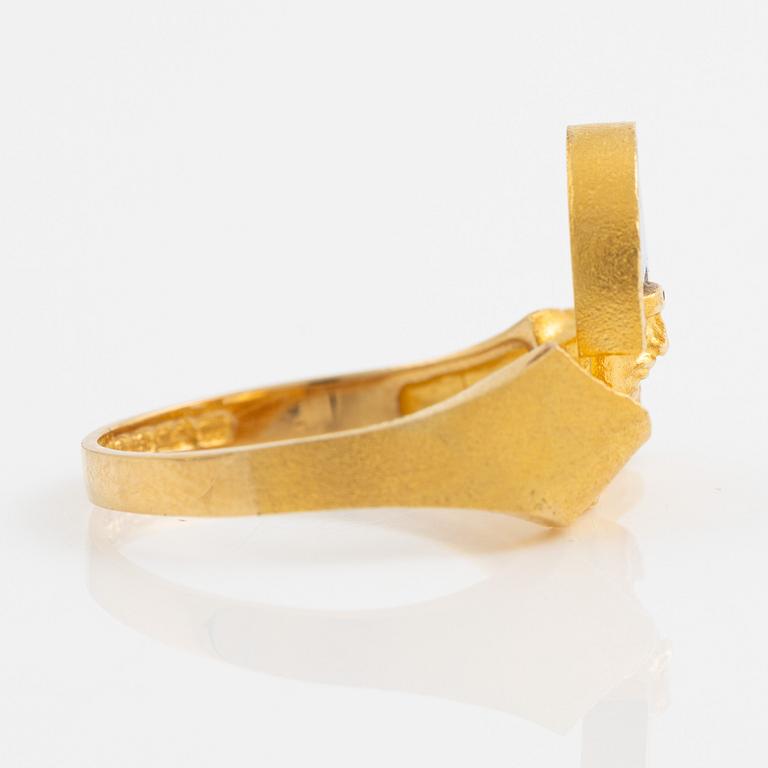 Björn Weckström, ring, 18K gold with opal, Finland 1977. By Lapponia.