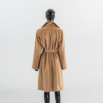 KAPPA, Max Mara.