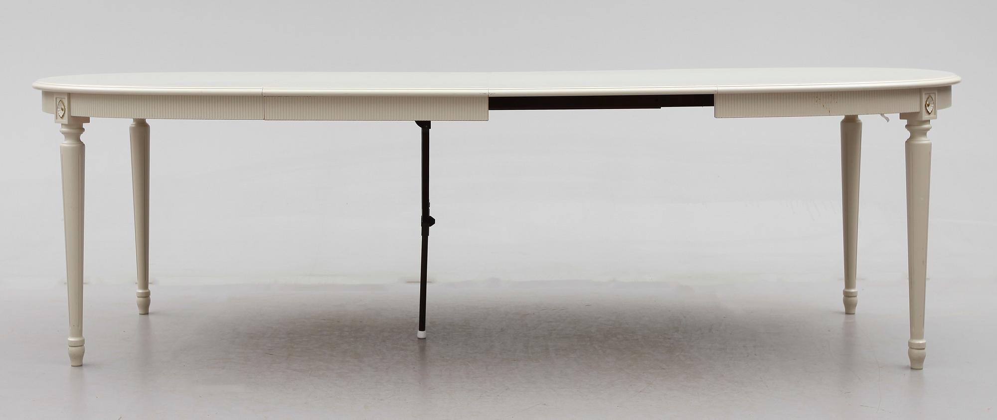 BORD, gustaviansk stil, 1900-talets andra hälft.
