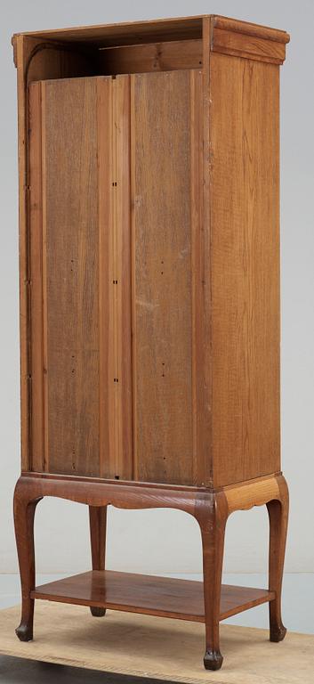 ARKIVSKÅP, Jugend, 1900-talets början.