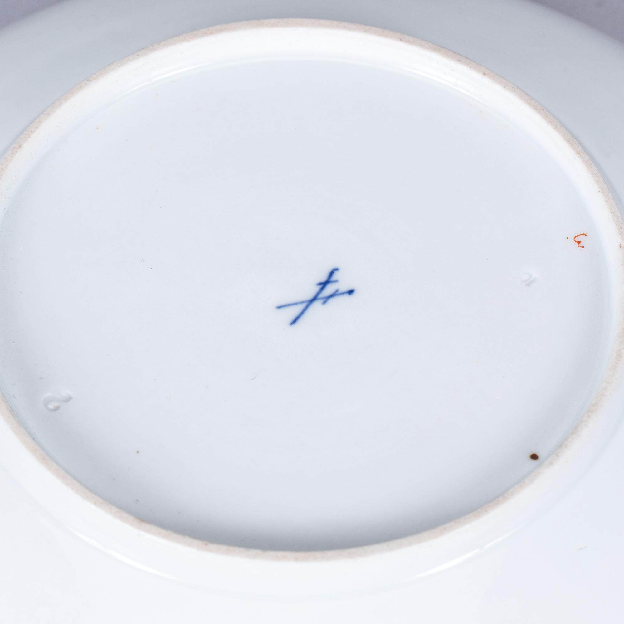 SKÅLFAT, porslin. Meissen.
