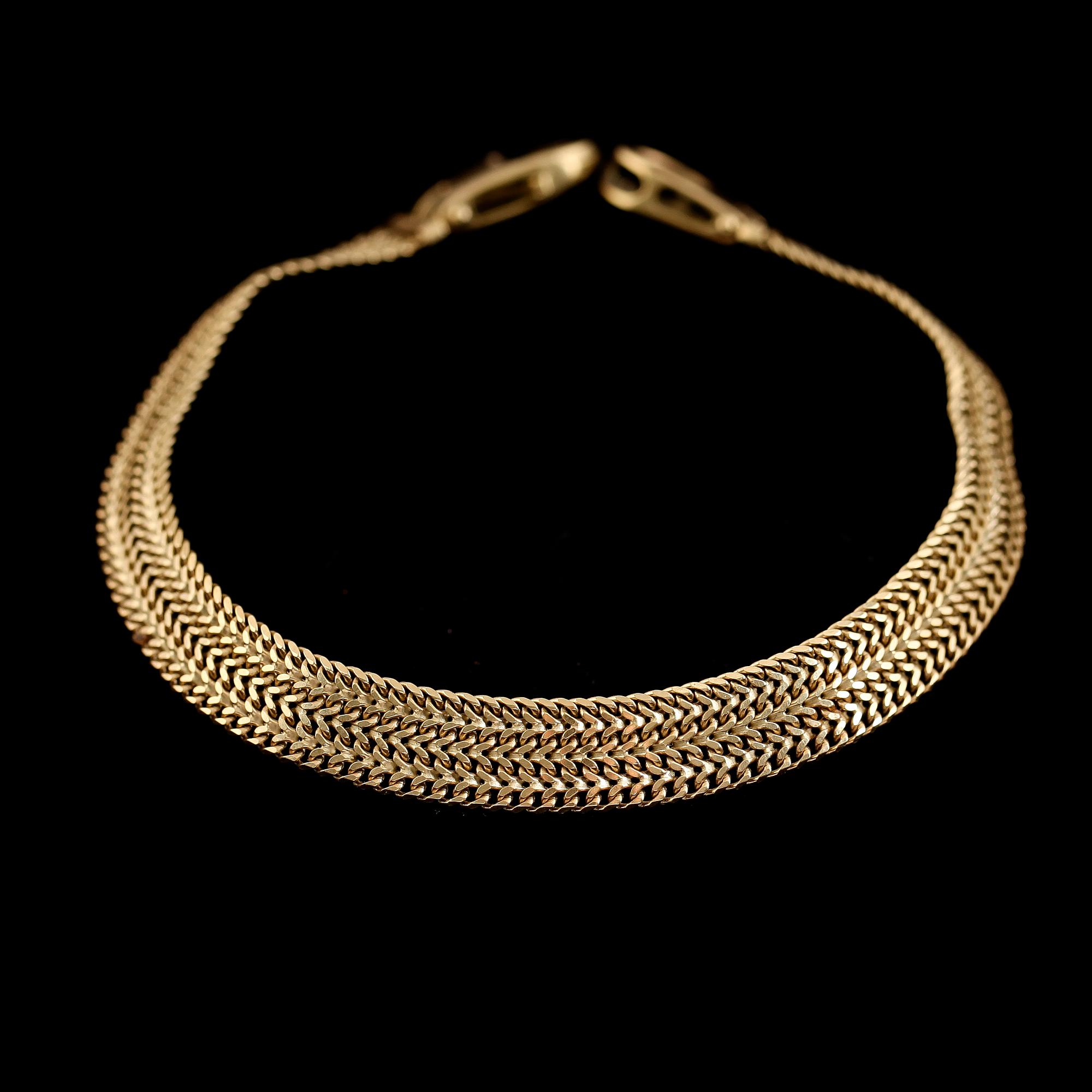 ARMBAND, 18K guld, Italien. Vikt ca 11 g.