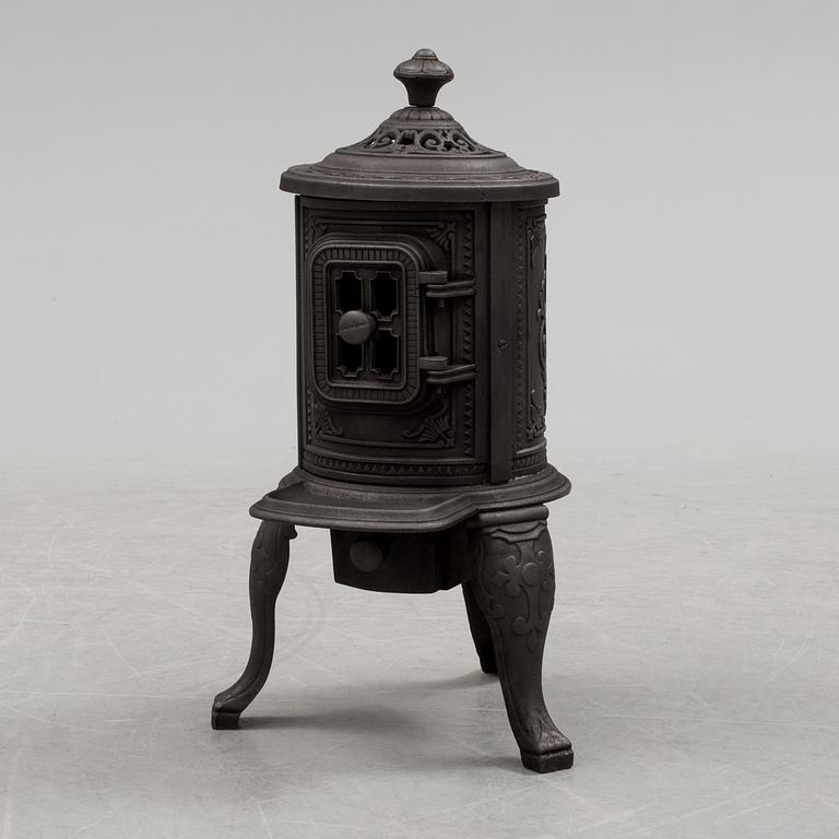 KAMIN, gjutjärn, Husqvarna No 1, 1900-talets början.