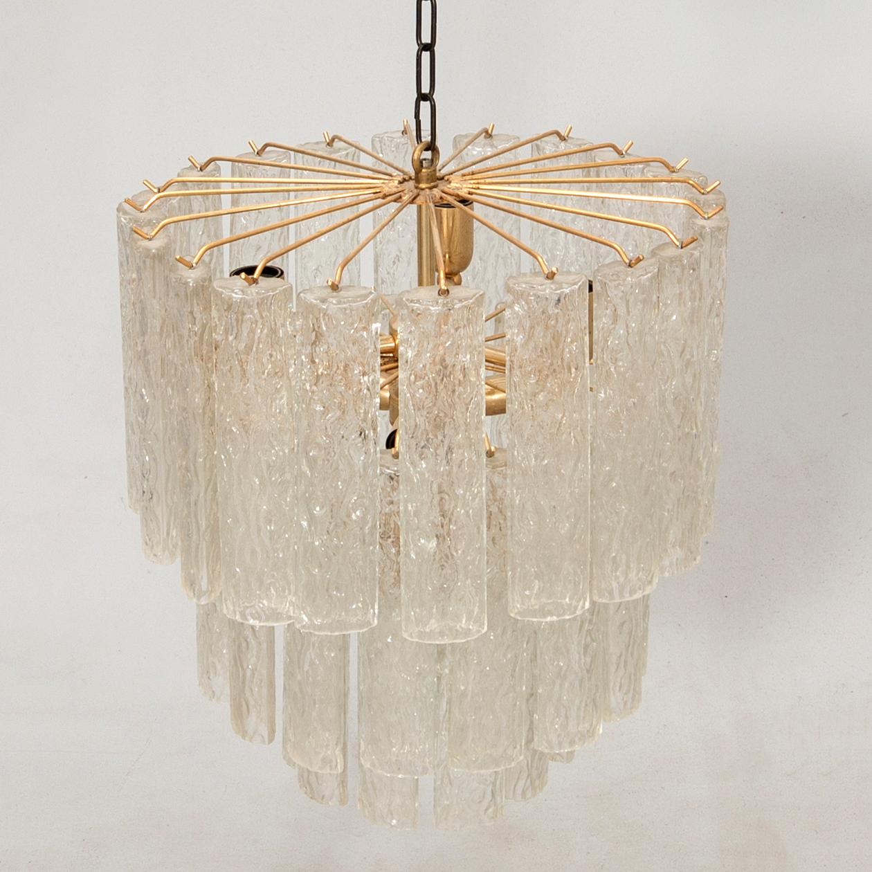 Taklampa troligen Murano 1900-talets andra hälft.