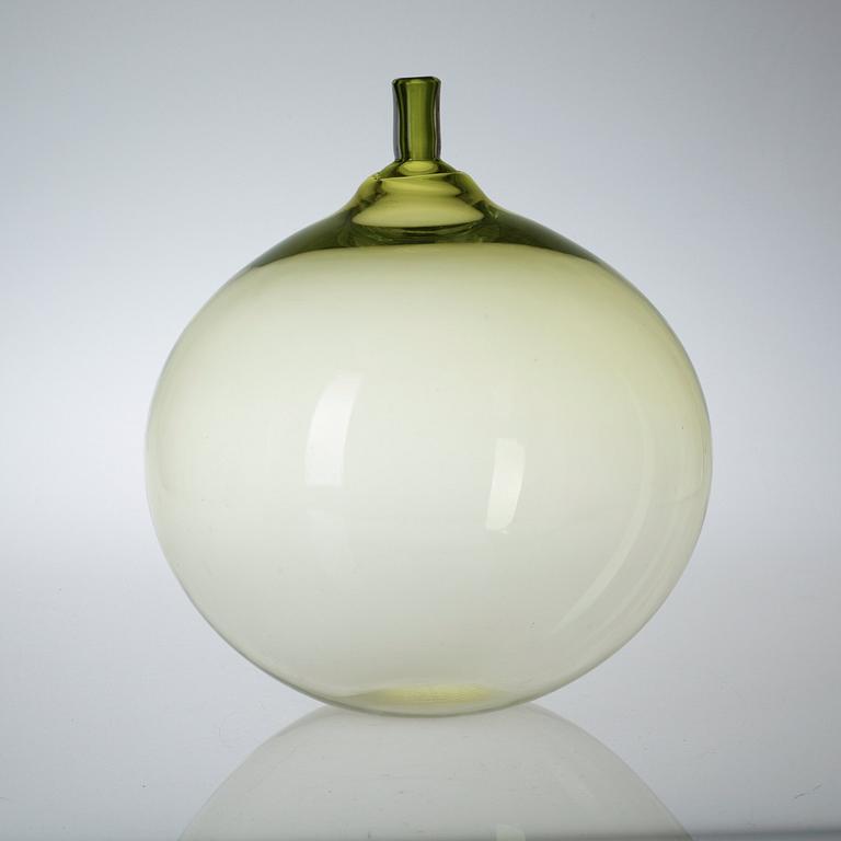 An Ingeborg Lundin green glass vase, Orrefors.
