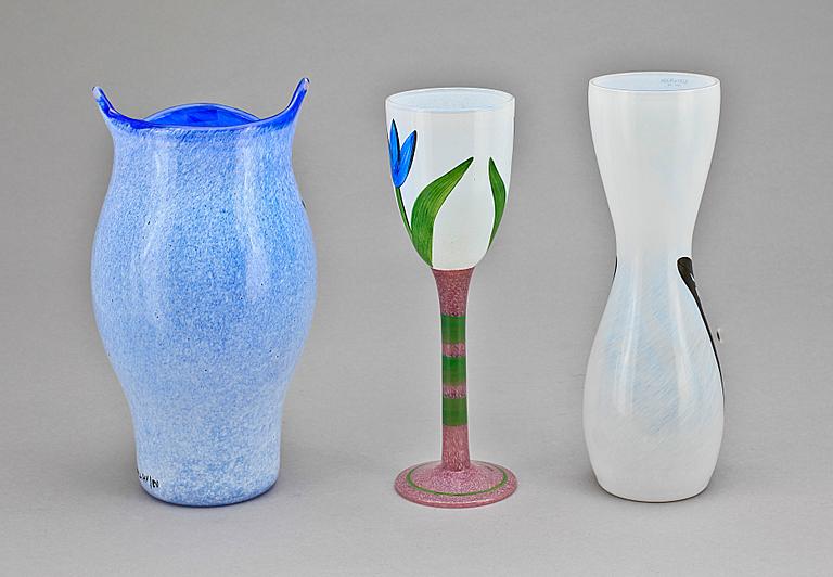 VASER OCH GLAS, 3 delar, glas, Ulrica Hydman Vallien, Kosta Boda.