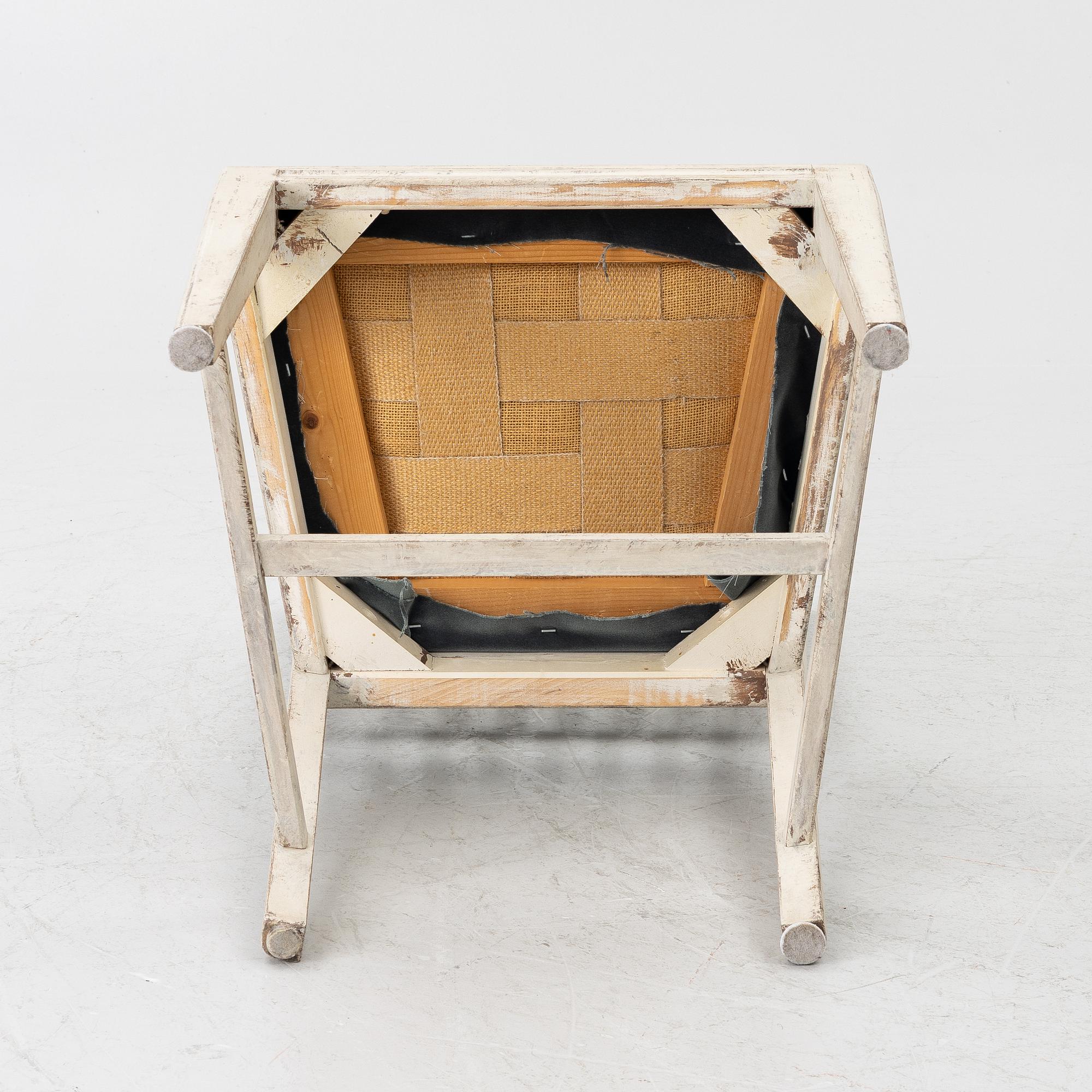 A set of eight chairs, 20th century.