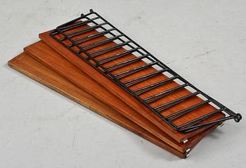 HYLLOR, 2 st, stringmodell, 1900-talets andra hälft.