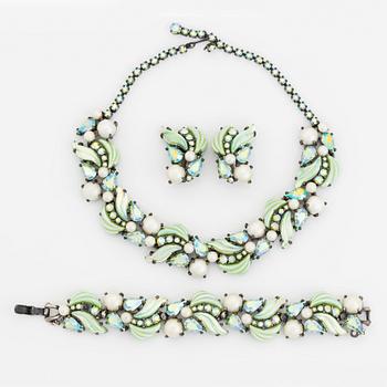 Elsa Schiaparelli, set with necklace, bracelet and earrings.