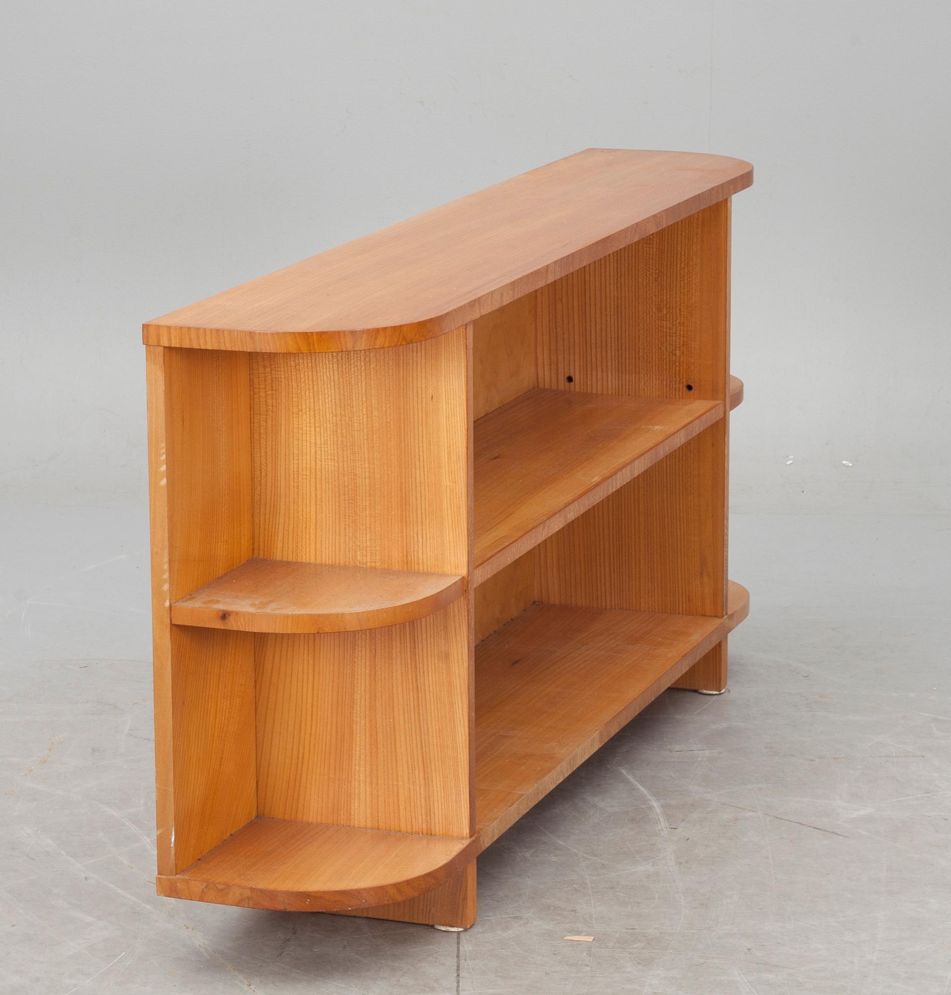 BOKHYLLA, 1900-talets mitt.