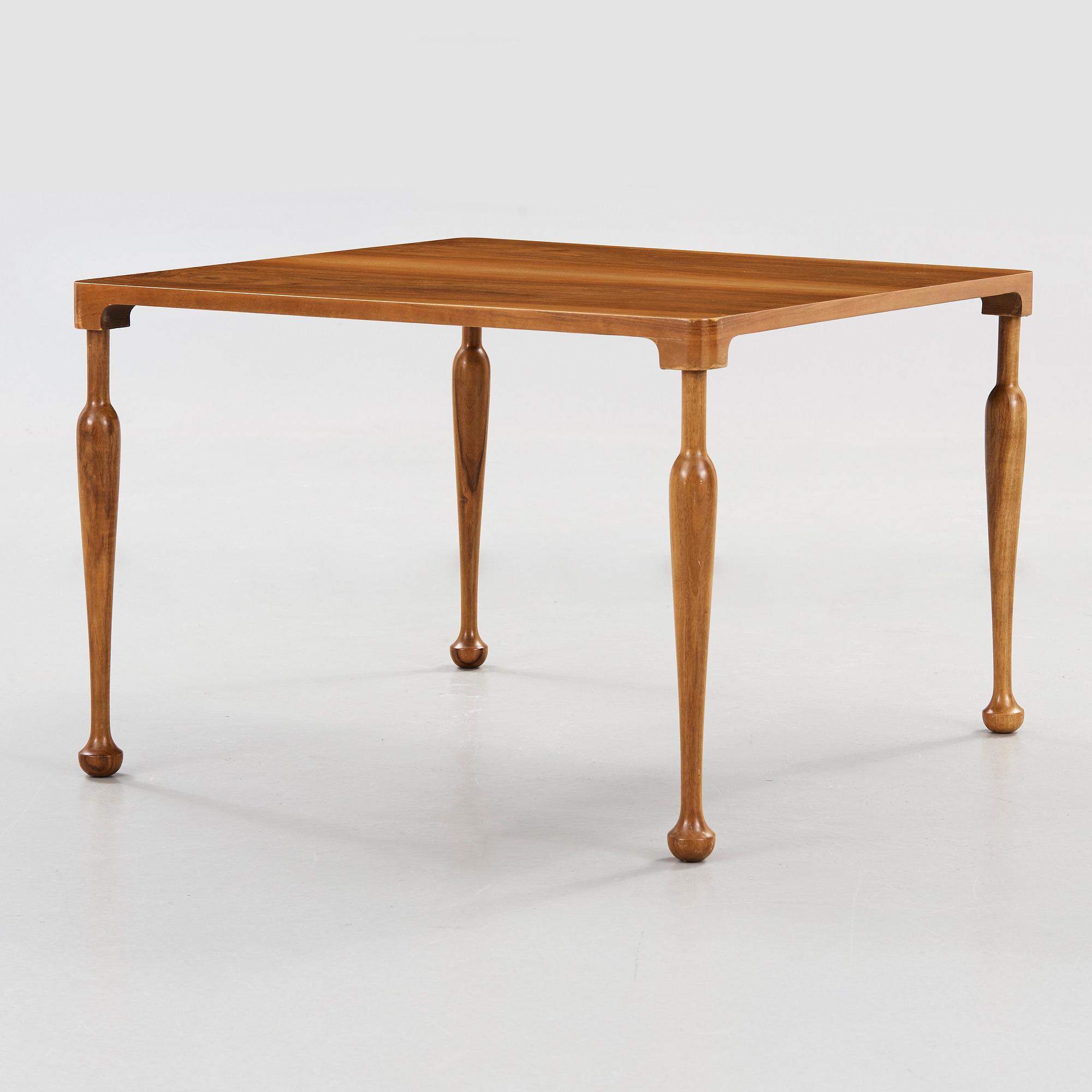 Josef Frank, a walnut sofa table, Svenskt Tenn, model 2181.