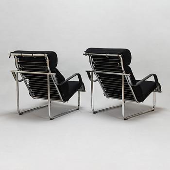 Yrjö Kukkapuro, a 1980s pair of 'Remmi' armchairs for Avarte.