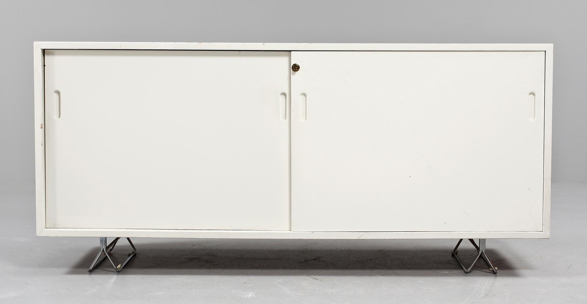 SIDEBOARD, "Mi 806", Bruno Mathsson, Mathsson International, Värnamo, 1900-tal.