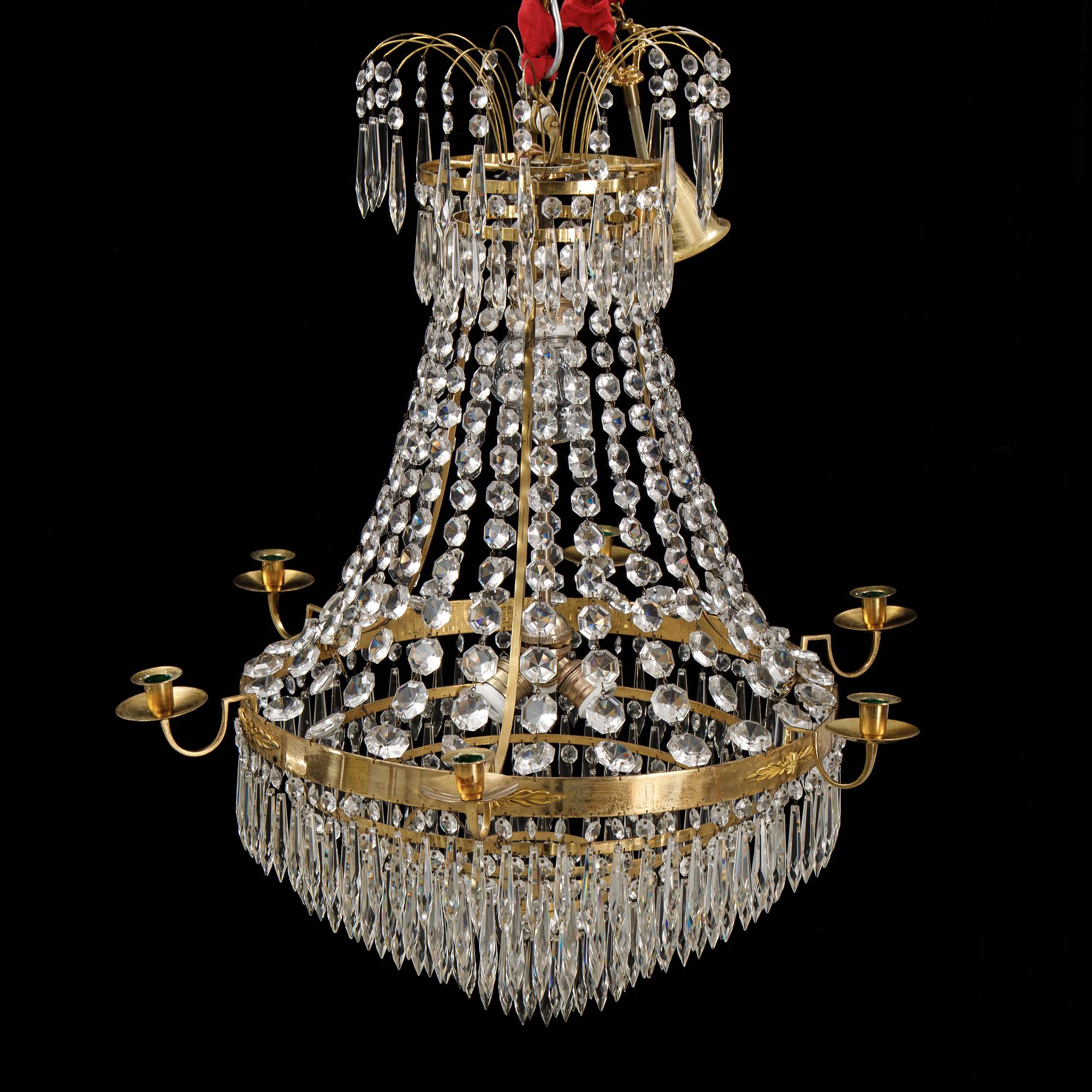 Ljuskrona, gustaviansk stil, 1900-tal.