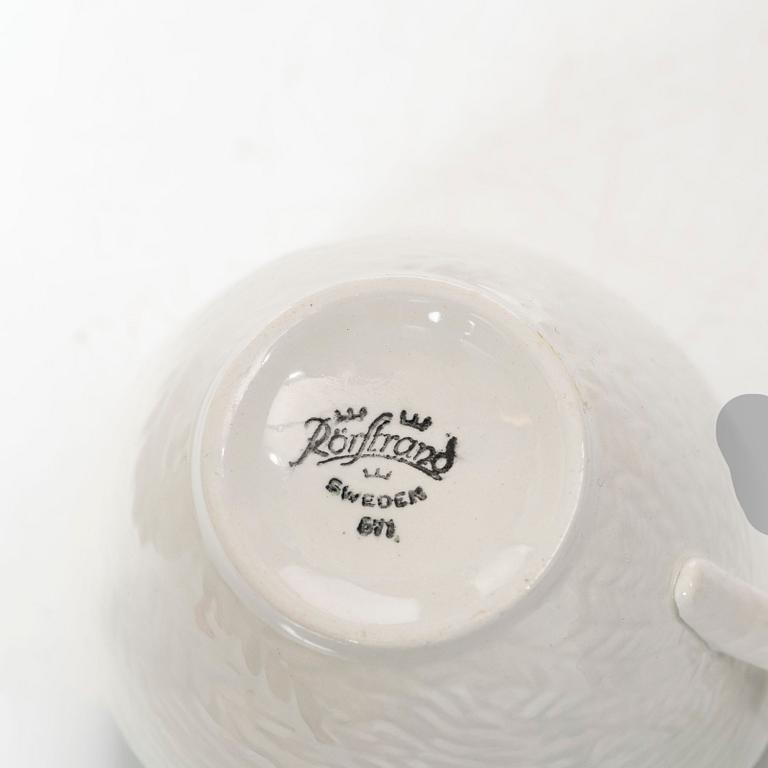 Hertha Bengtson, dinner and coffee service, 'Blå Eld', Rörstrand (63 pieces).