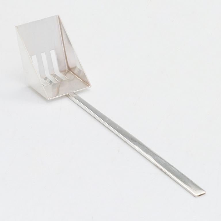 Bertel Gardberg, isslev, silver "Birgitta", stämplad GARDBERG, silversmed Ethel Düne, Helsingfors 1959.