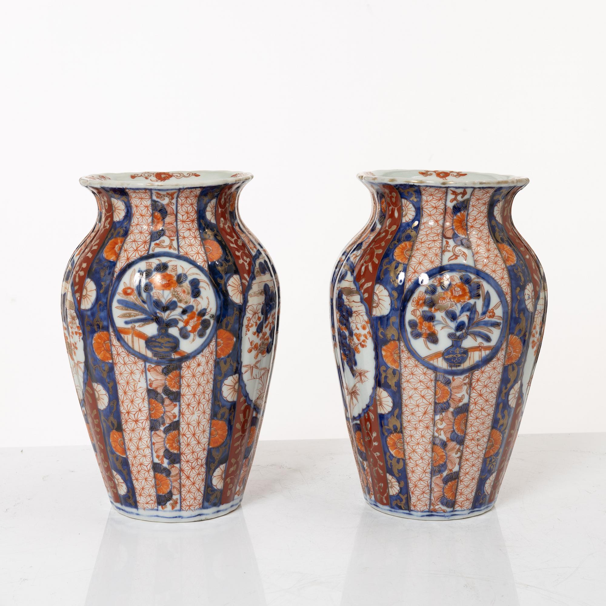 Vaser, ett par, porslin, Japan, Meiji (1868-1912.