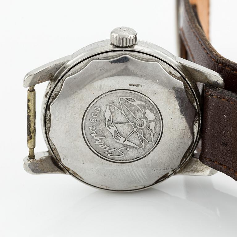 Enicar, Sherpa Date, "Compressor Case", wristwatch 34.5 mm.