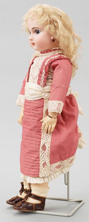 FLICKDOCKA, biskvi. Tete Jumeau Bébé, SGDG 10. Frankrike, 1900-talets första del.