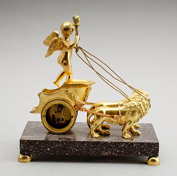 BORDSPENDYL, empirestil, 1800-/1900-tal.