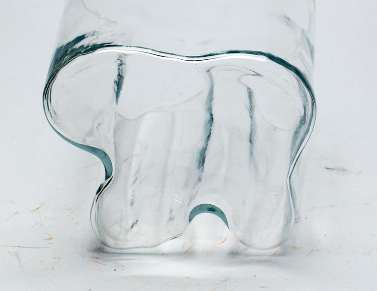 VAS, glas, Alvar Aalto, 15/1990.