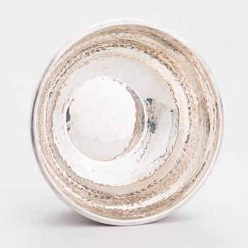 A sterling silver bowl, J.A. Tarkiainen, Helsinki 1991.