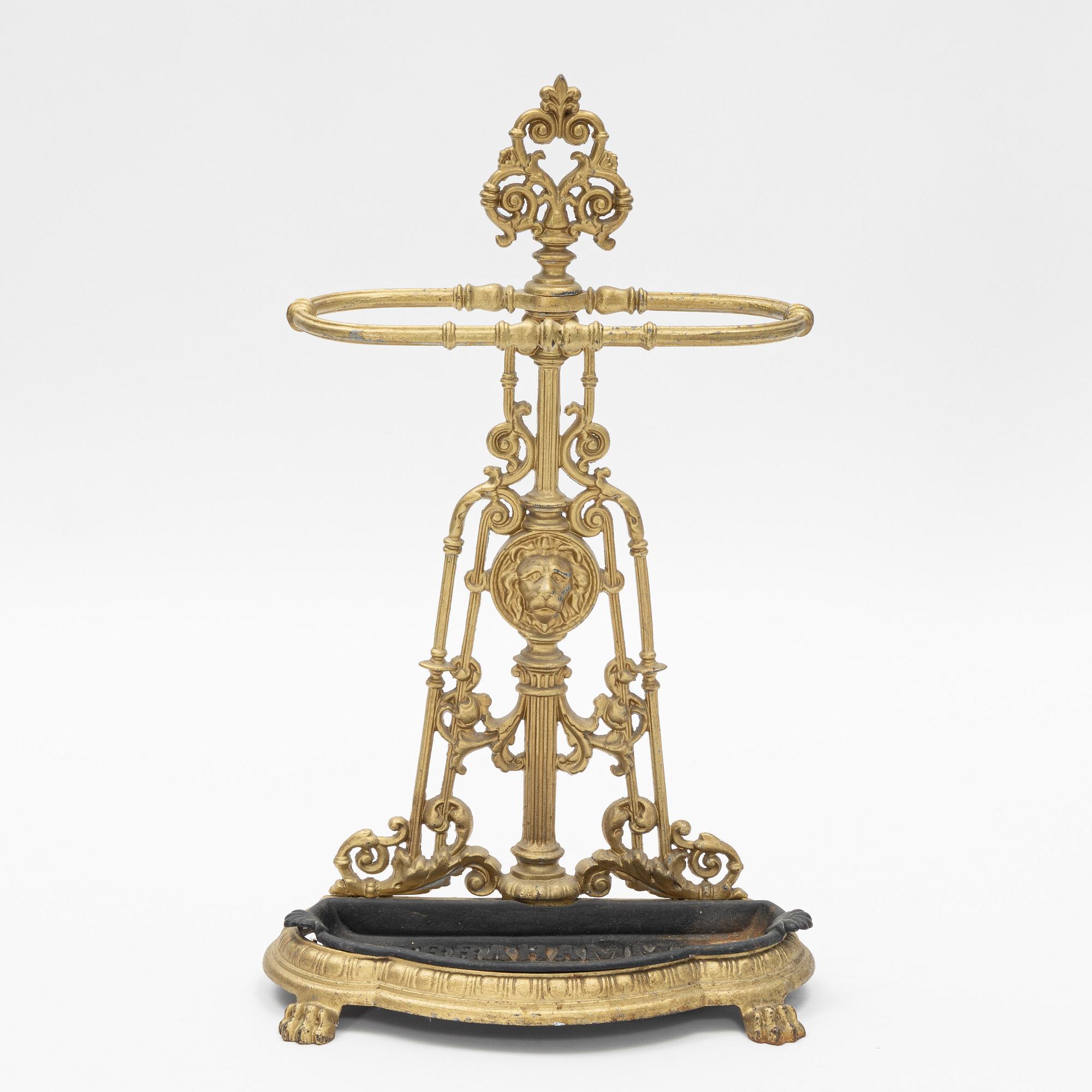 Paraplyställ, gjutjärn, 1900-talets första hälft.