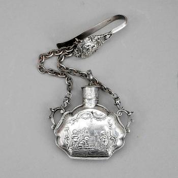 TEDOSA SAMT PLUNTA, silver, London 1894 resp Nederländerna med engelska sekundärstämplar 1887. Tot ca 274 gram.