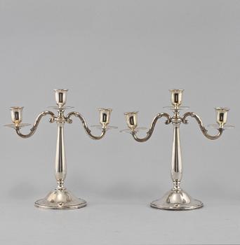 KANDELABRAR, silver, ett par, WA Bohlin, 1931, total vikt ca 1120 g.