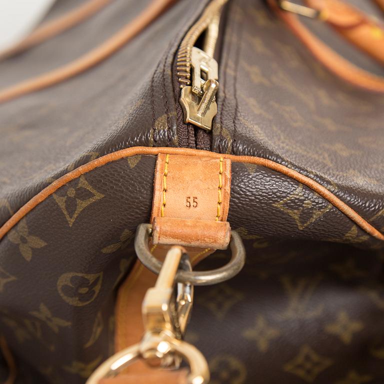 VÄSKA / WEEKENDBAG, "Keepall 55 Bandoulière ", Louis Vuitton.