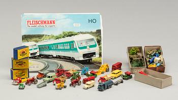 LOK, VAGNAR mm, Fleischmann, 1900-tal.