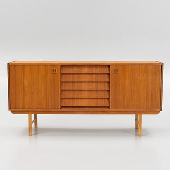 Sideboard, 1900-talets mitt.