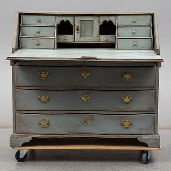 a secretaire from the first haöf of the 19th century.