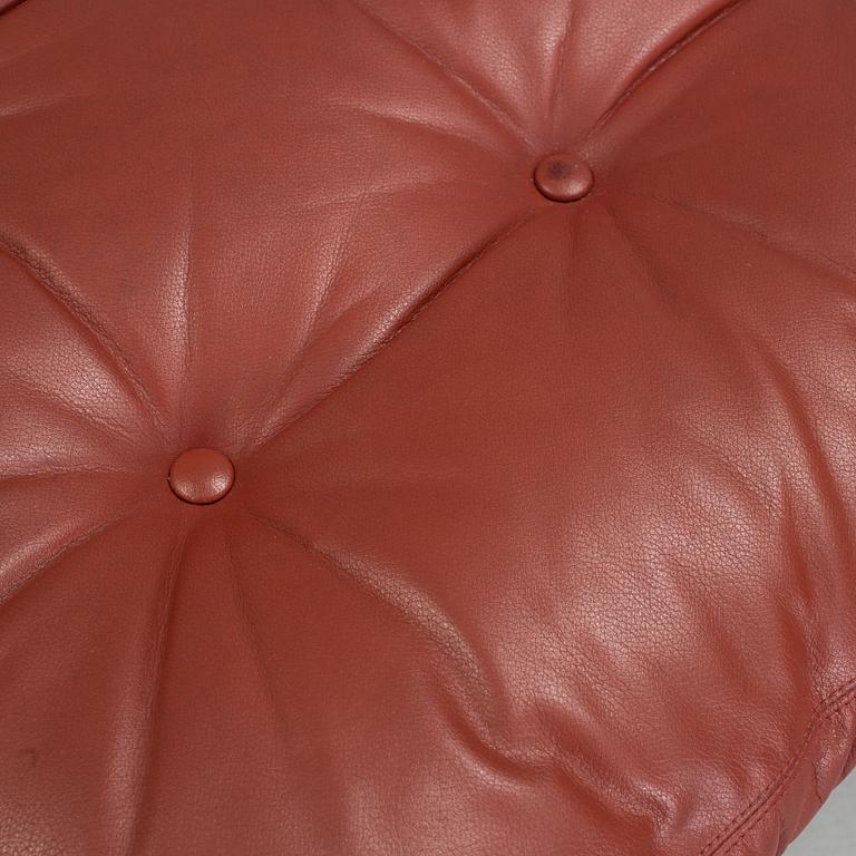BRUNO MATHSSON, "Ingrid", fåtölj och fotpall, DUX design, 1969.