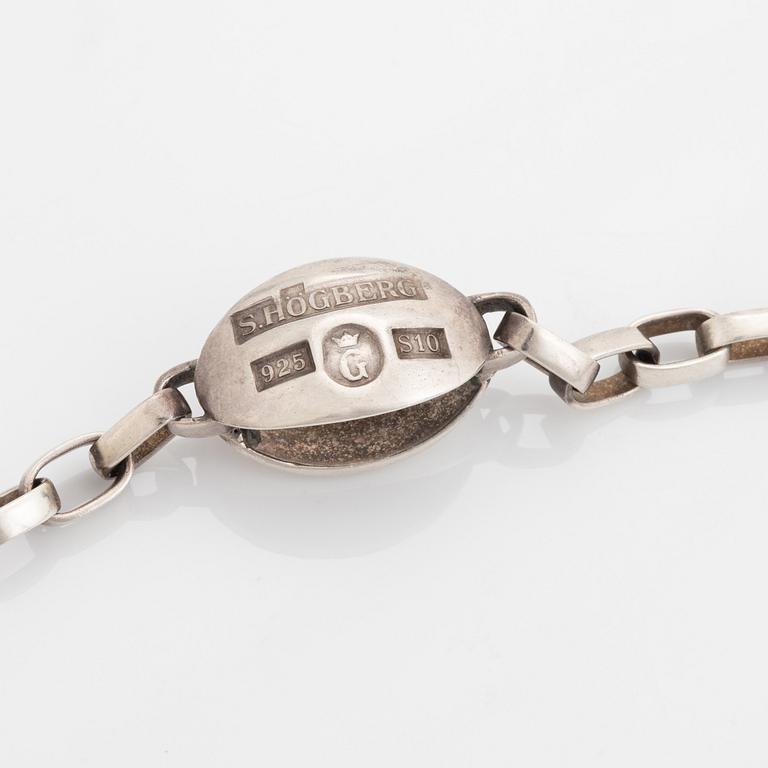 Sven-Erik Högberg, silver necklace.