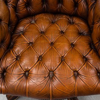 A leather chair, second half of the 20th century.