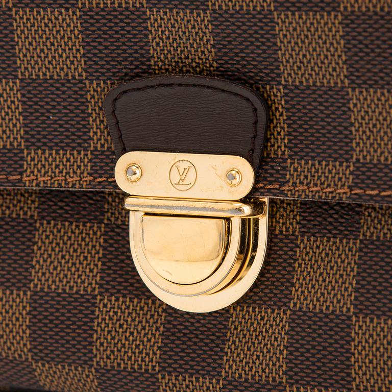 Louis Vuitton, a Damier Ebene 'Ravello GM' bag.