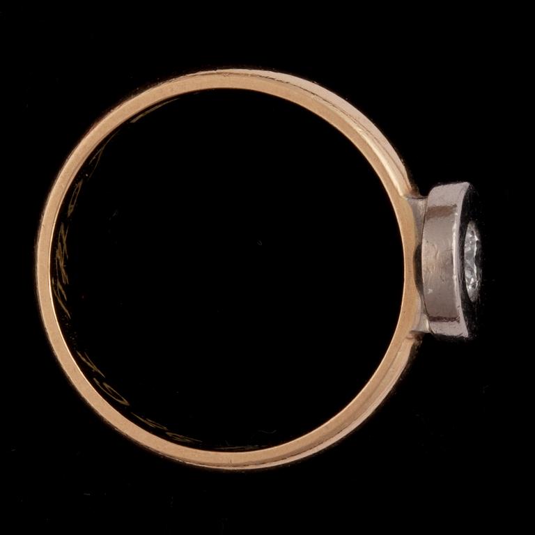 RING, 18 k guld, briljantslipad diamant, ca 0,20 ct. E A Thomasson AB, Stockholm, 1961. Total vikt ca 4 g.