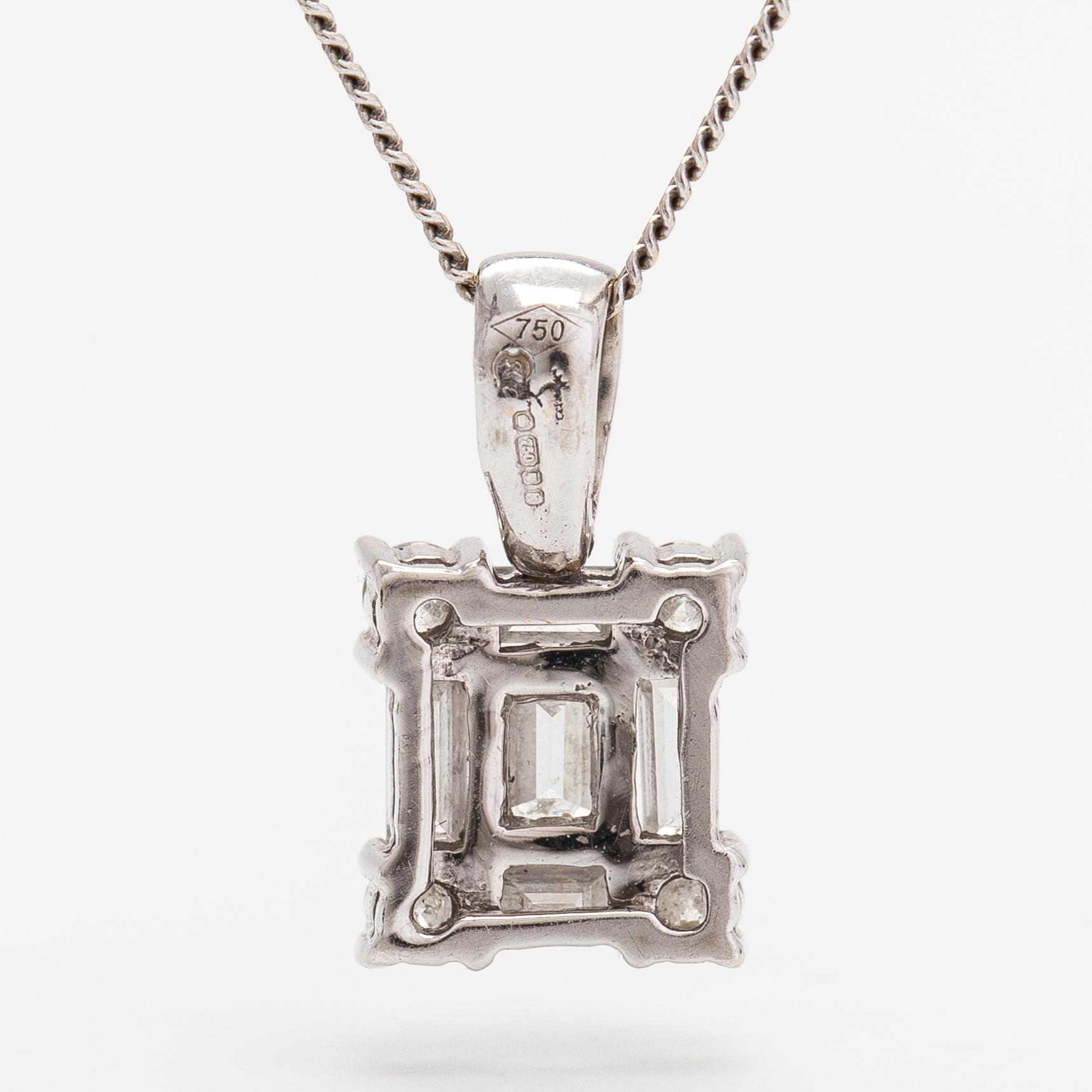 Kaulakoru, 18K valkokultaa ja timantteja n. 0.56 ct yht.