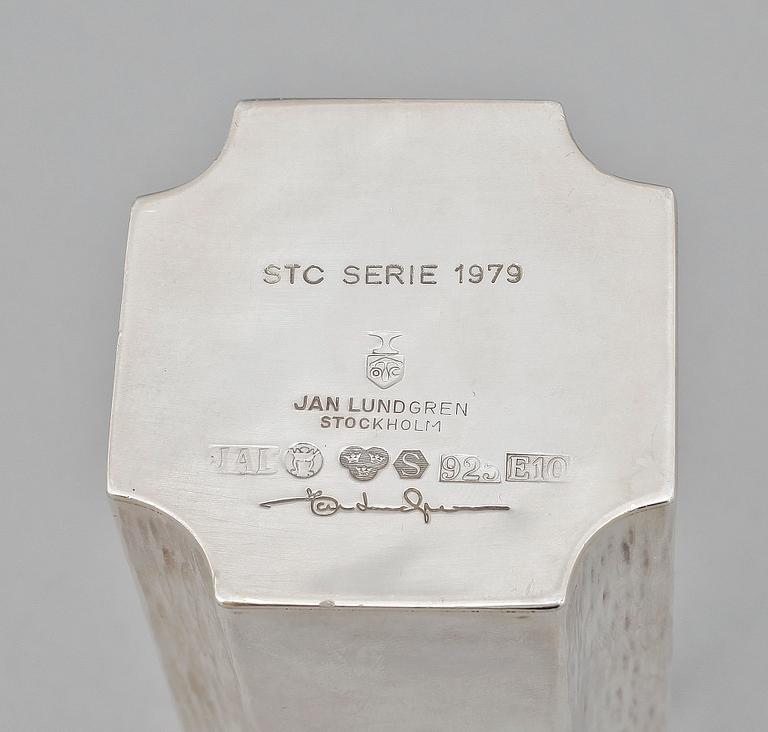 VAS, silver, Jan Lundgren, Stockholm, 1979. Vikt ca. 224g.