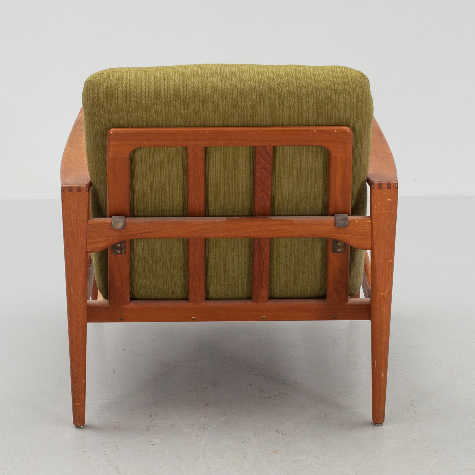 FÅTÖLJ, Brickmärkt Danish furniture control, Danmark. 1950/60-tal. Säljes till förmån för "Läkare utan gränser".