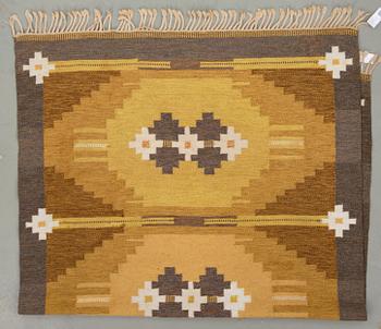 MATTA, rölakan, monogramsignerad IS (Ingegerd Silow), ca 252 x 160 cm.