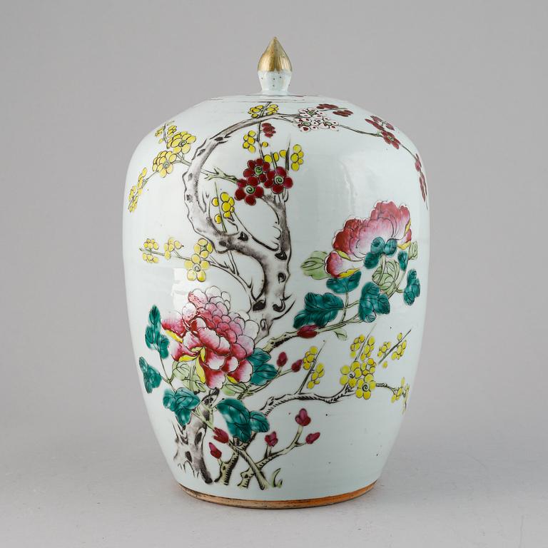 A famille rose jar with cover, China, 20th Century.