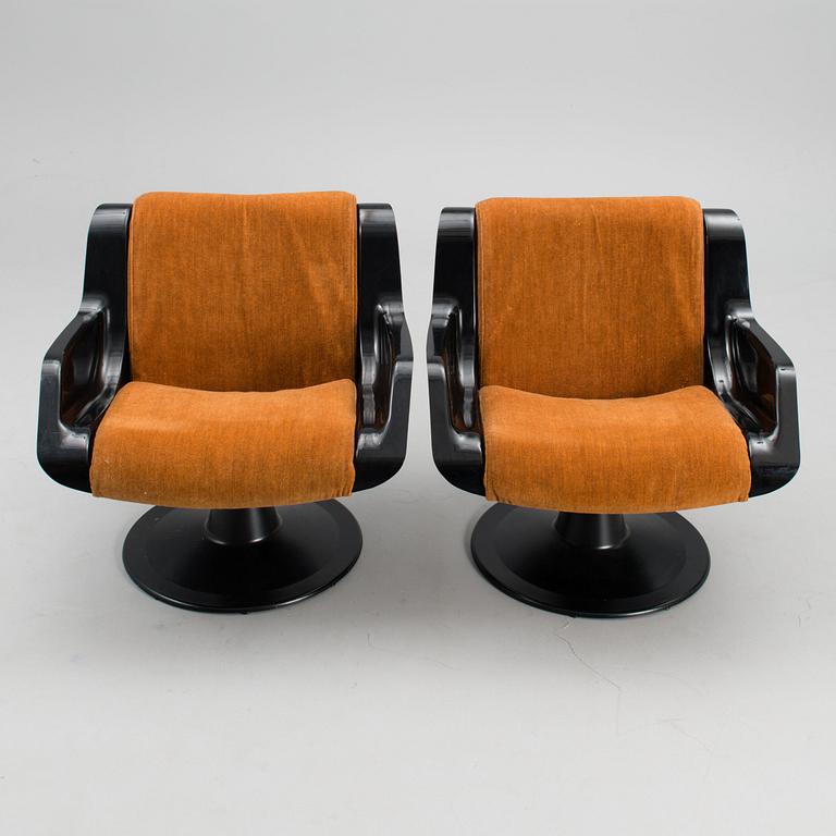 YRJÖ KUKKAPURO, a pair of armchairs, model 3814-1KF, Haimi 1960/1970s.