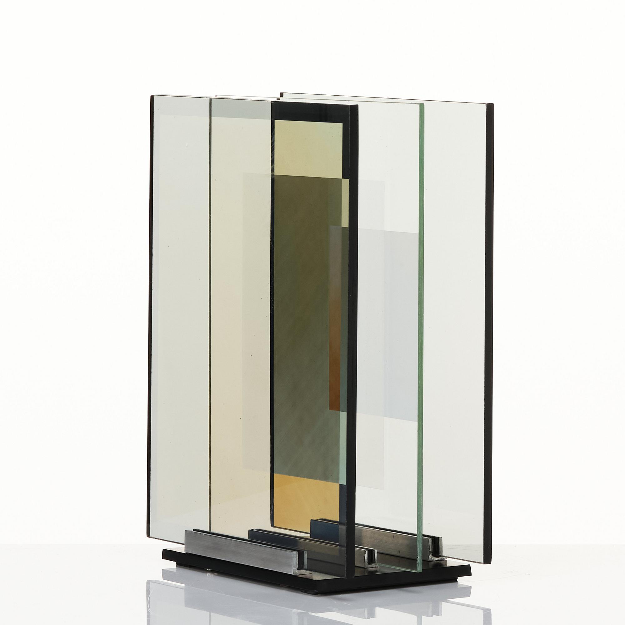 Eric H Olson, "Optochromi-LT-2".