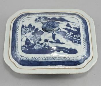 LOCKKAROTT, porslin, Kina, 1800-tal.