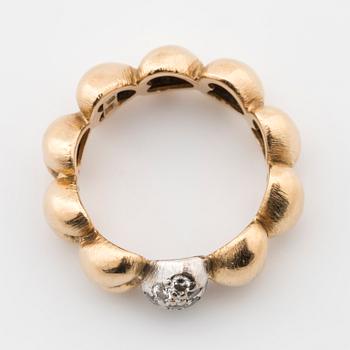 OLE LYNGGAARD, "Heart ring", ring with brilliant-cut diamonds ca 0.27 cts.