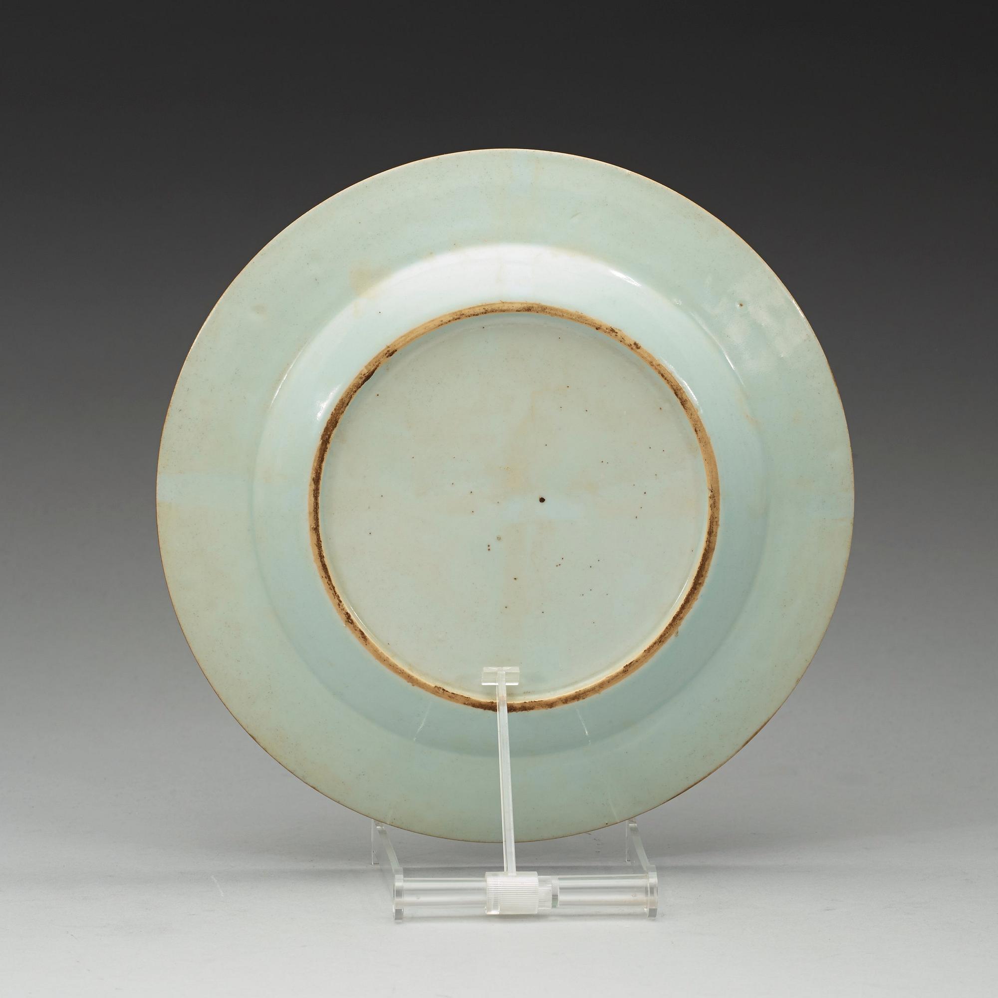 TALLRIK, porslin. Qing dynastin, Qianlong (1736-1795).